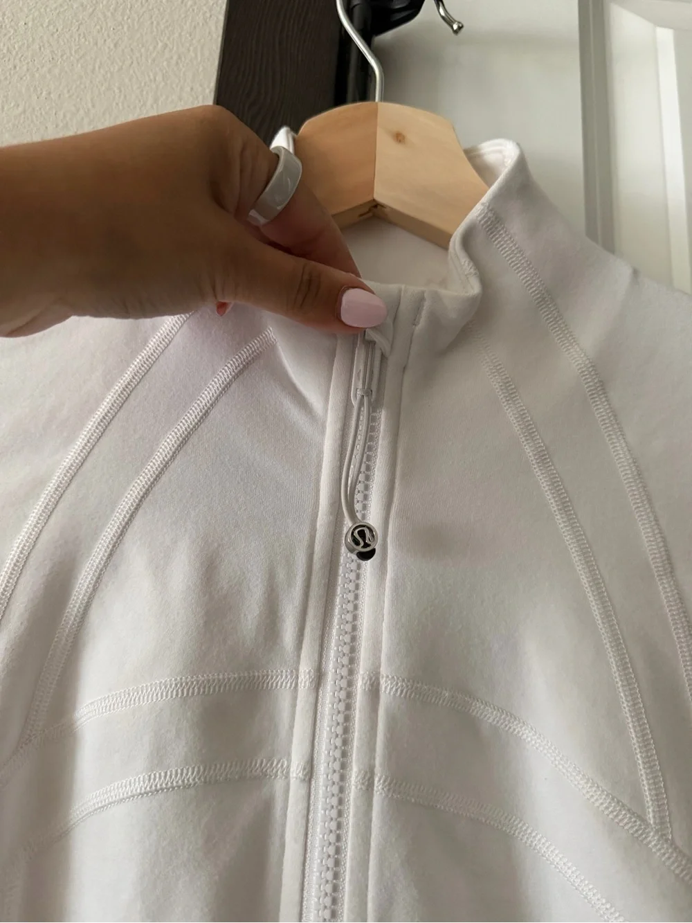 lululemon White define jacket full length